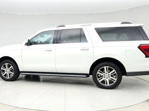 Used 2022 Ford Expedition Max Limited image 7
