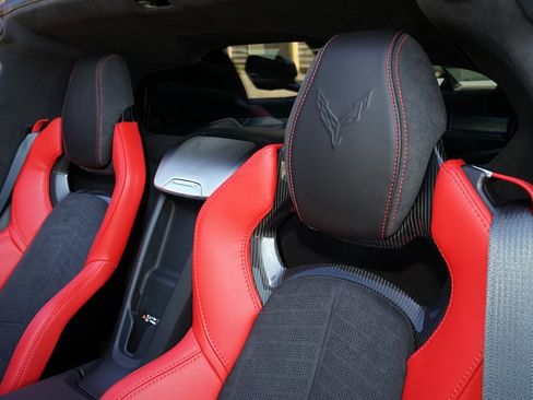 Used 2026 Chevrolet Corvette ZR1 w/ ZR1 Carbon Fiber Aero Package image 36