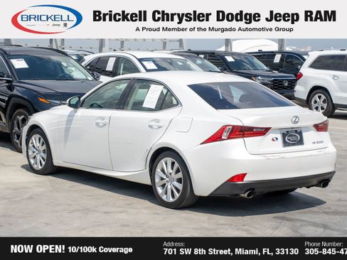 Used 2016 Lexus IS 200t image 7