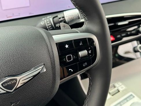 New 2026 Genesis GV70 2.5T Select image 16