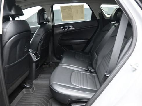 Used 2024 Kia Sportage SX FWD image 10