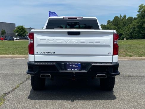 Used 2023 Chevrolet Silverado 1500 LT Trail Boss w/ Convenience Package II AWD/4WD image 5