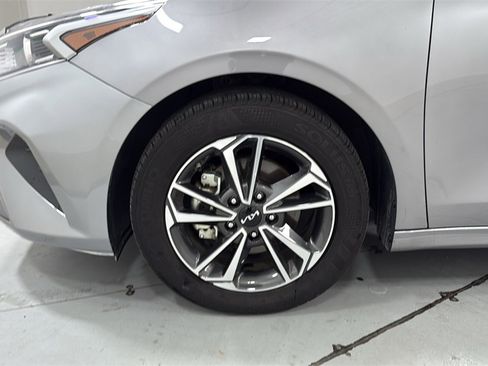 Used 2024 Kia Forte LXS image 24