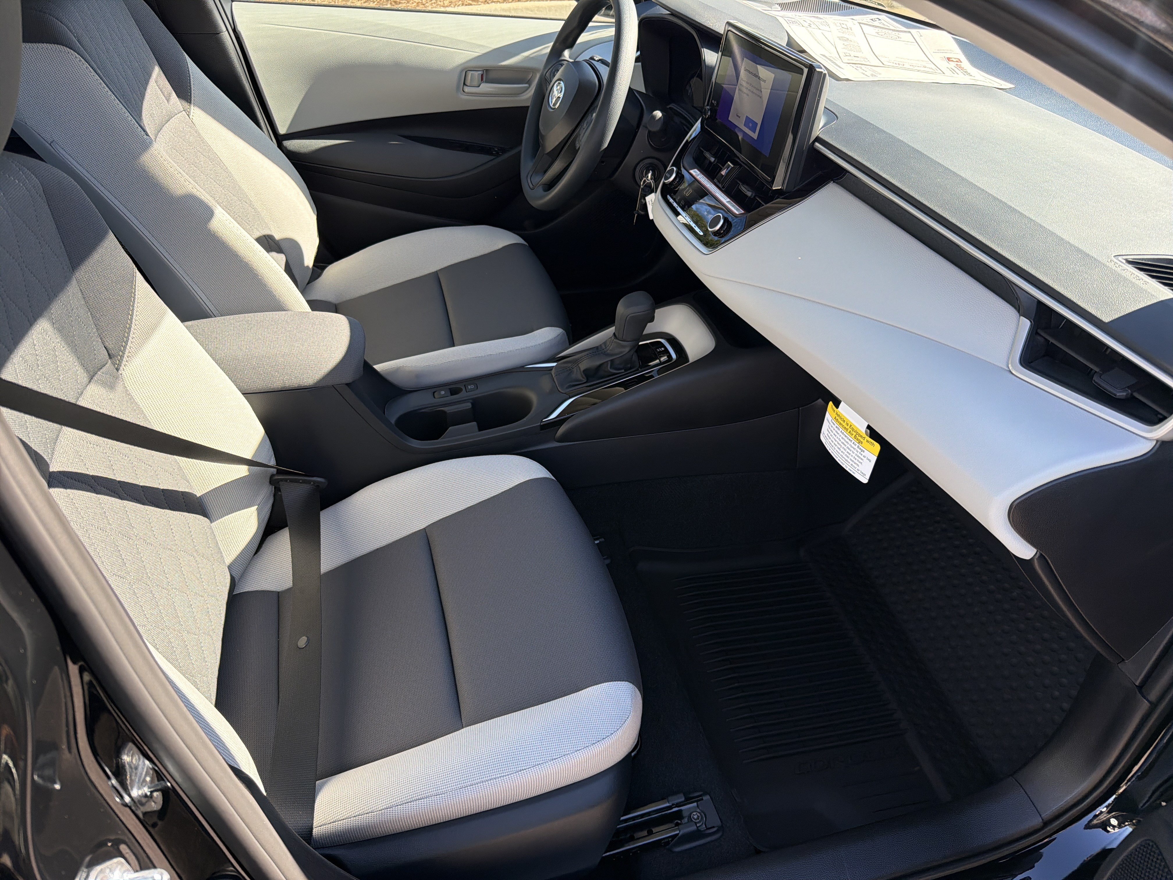 New 2027 Toyota Corolla LE FWD image 13