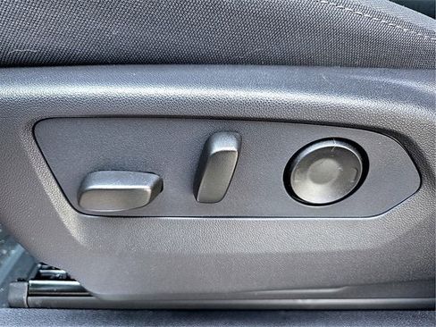 New 2026 Chevrolet Silverado 3500 LT w/ Convenience Package image 16