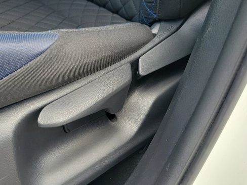 Certified 2020 Toyota C-HR XLE FWD image 16