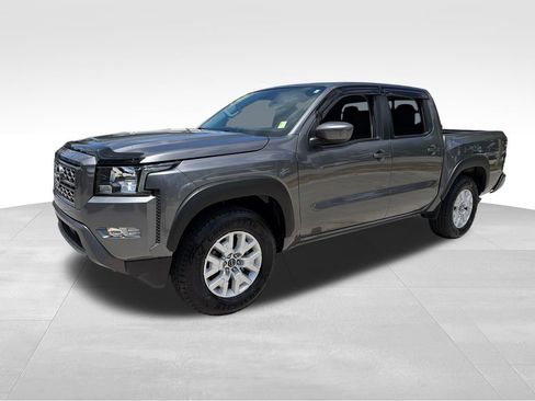 Used 2022 Nissan Frontier SV RWD image 3