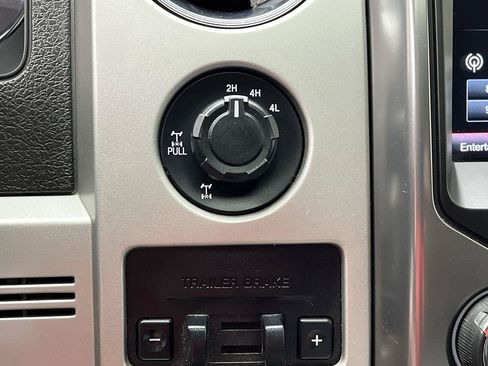 Used 2014 Ford F150 FX4 w/ Equipment Group 402A Luxury AWD/4WD image 20
