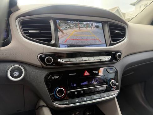 Used 2019 Hyundai Ioniq Limited w/ Ultimate Package 02 image 7