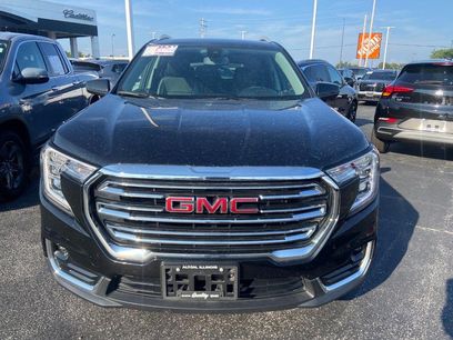 Used 2024 GMC Terrain SLT