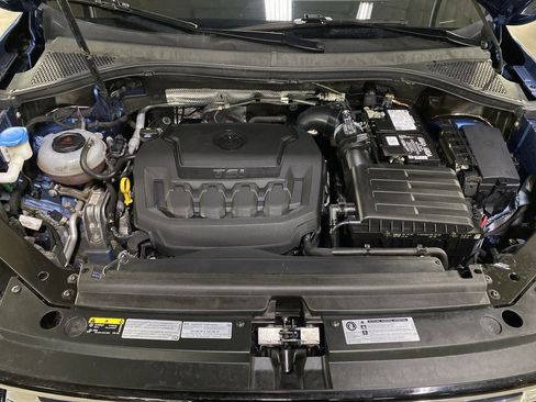 Used 2020 Volkswagen Tiguan SEL image 39