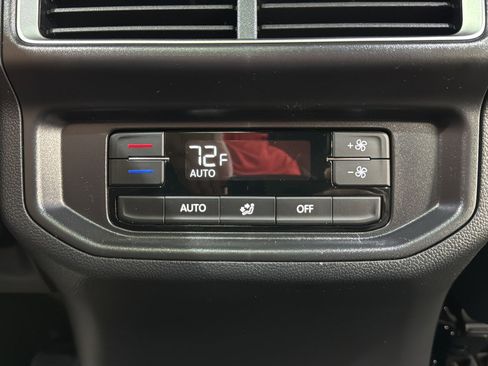New 2026 Volkswagen Atlas Peak Edition AWD/4WD image 33