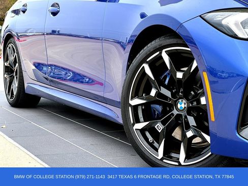 Used 2025 BMW M340i w/ Premium Package RWD image 2