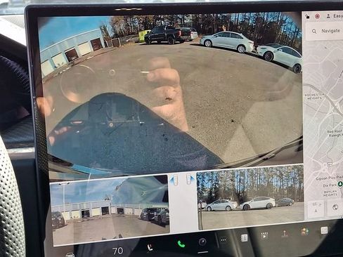 Used 2022 Tesla Model X Plaid image 27