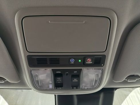 Used 2019 Honda Odyssey Elite image 33