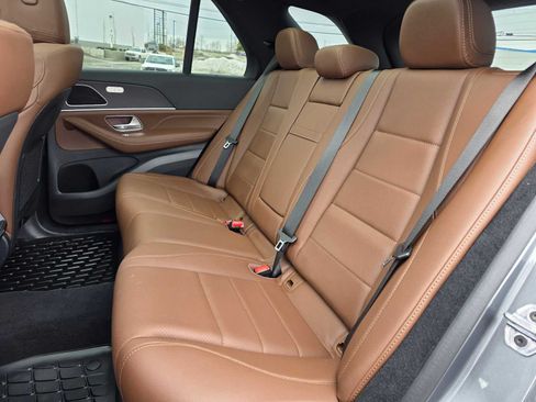 Used 2026 Mercedes-Benz GLE 450e 4MATIC image 17