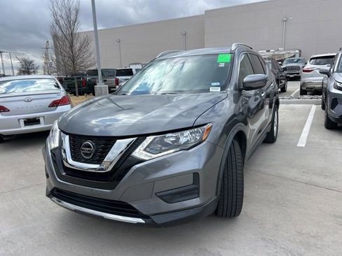 Used 2020 Nissan Rogue SV image 7