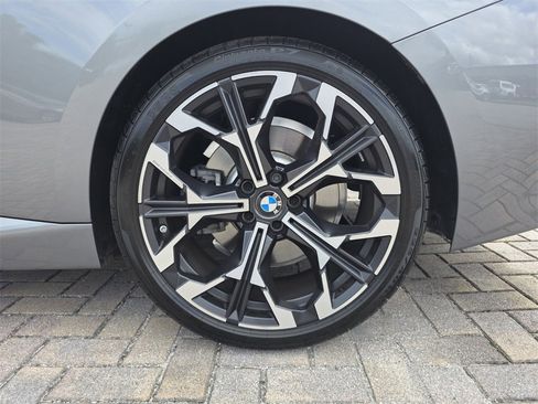 Used 2025 BMW 230i Coupe w/ Convenience Package image 17
