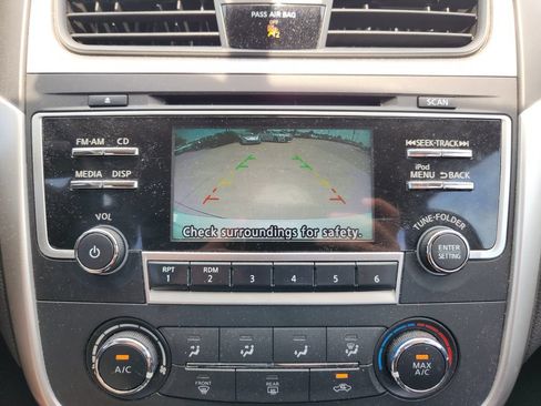 Used 2017 Nissan Altima 2.5 S w/ Power Driver Seat Package FWD image 18