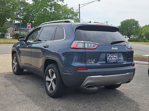 Used 2021 Jeep Cherokee Limited AWD/4WD image 5