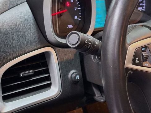 Used 2016 Chevrolet Equinox LTZ w/ Enhanced Convenience Package image 10