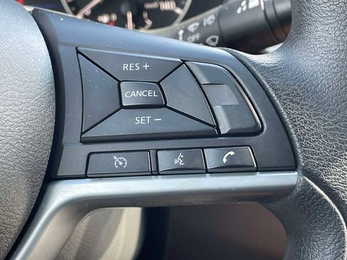 Used 2025 Nissan Altima 2.5 SV FWD image 22