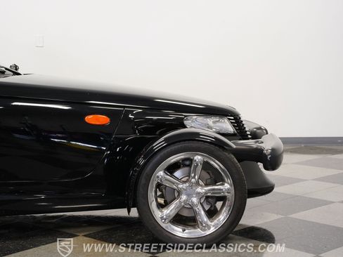 Used 2000 Plymouth Prowler image 30