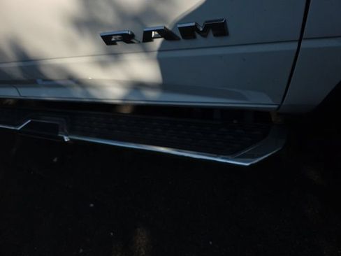 Used 2022 RAM 2500 Big Horn AWD/4WD image 7