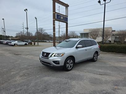 Used 2018 Nissan Pathfinder SL