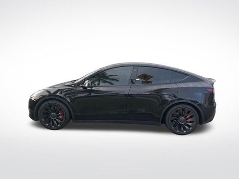 Used 2022 Tesla Model Y Performance AWD/4WD image 2