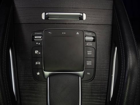 Used 2022 Mercedes-Benz GLE 450 4MATIC image 37
