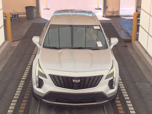Used 2019 Cadillac XT4 Premium Luxury w/ Driver Awareness Package image 2
