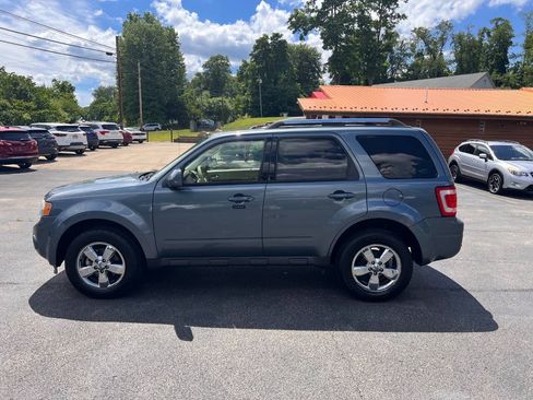 Used 2010 Ford Escape Limited AWD/4WD image 8