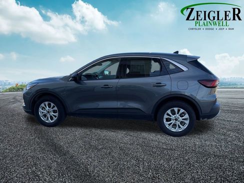 Used 2023 Ford Escape Active image 32