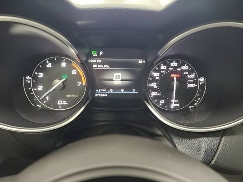 Used 2021 Alfa Romeo Stelvio Ti AWD/4WD image 28