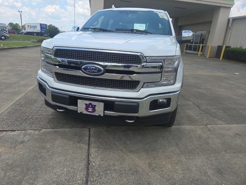 Used 2018 Ford F150 King Ranch w/ Equipment Group 601A Luxury AWD/4WD image 2