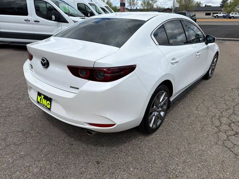 Used 2019 MAZDA MAZDA3 Sedan w/ Premium Package FWD image 3