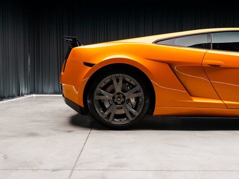 Used 2006 Lamborghini Gallardo AWD/4WD image 27