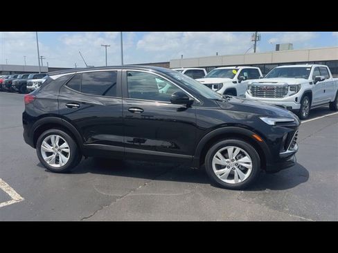 Certified 2024 Buick Encore GX Preferred FWD image 9