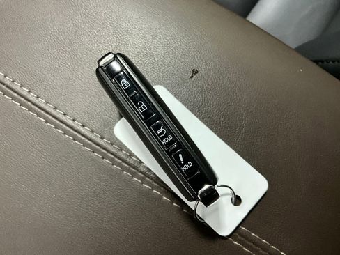 Used 2024 MAZDA CX-30 2.5 Turbo w/ Premium Package image 11