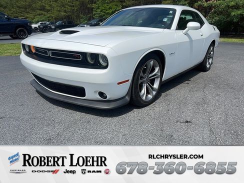 Used 2020 Dodge Challenger R/T RWD image 1