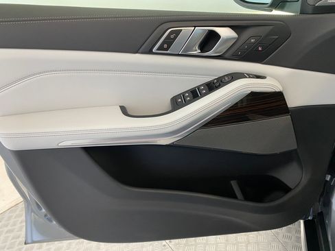 New 2026 BMW X5 xDrive40i image 11