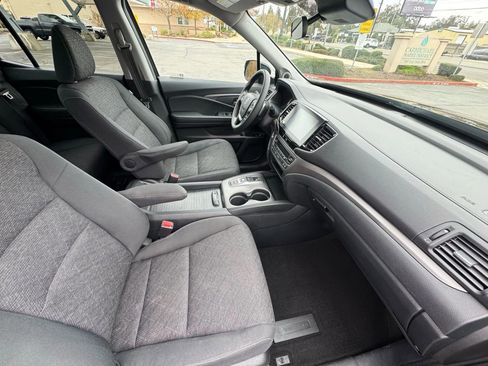 Used 2022 Honda Ridgeline Sport image 13