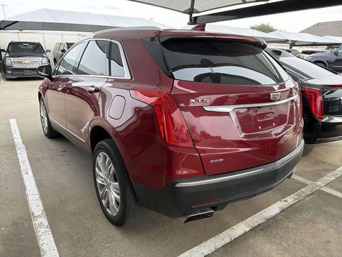 Used 2019 Cadillac XT5 Premium Luxury image 4