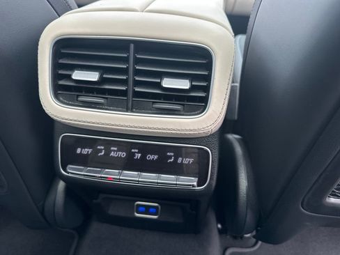 Certified 2024 Mercedes-Benz GLE 53 AMG 4MATIC image 37