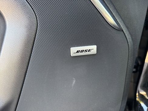 Used 2025 GMC Yukon Denali AWD/4WD image 20