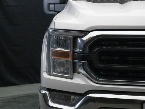 Used 2021 Ford F150 XLT w/ Max Trailer Tow Package image 5