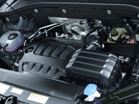 New 2026 Volkswagen Atlas SE FWD image 9