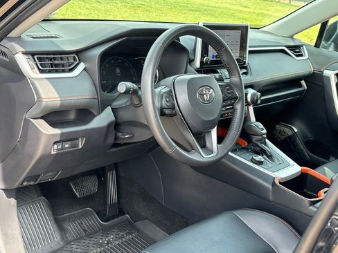 Used 2024 Toyota RAV4 Adventure image 11