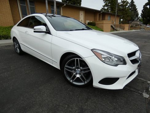 Used 2014 Mercedes-Benz E 350 4MATIC Coupe image 20